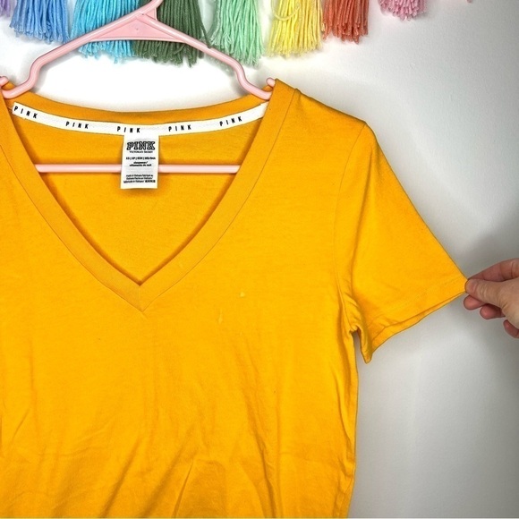 Victoria’s Secret Pink Yellow V-Neck Short Sleeve T-Shirt Sleepwear Extra Small - Picture 2 of 11